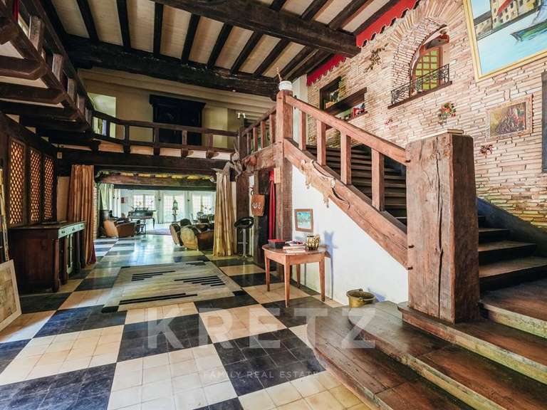 Maison Nantes - 12 chambres - 980m²