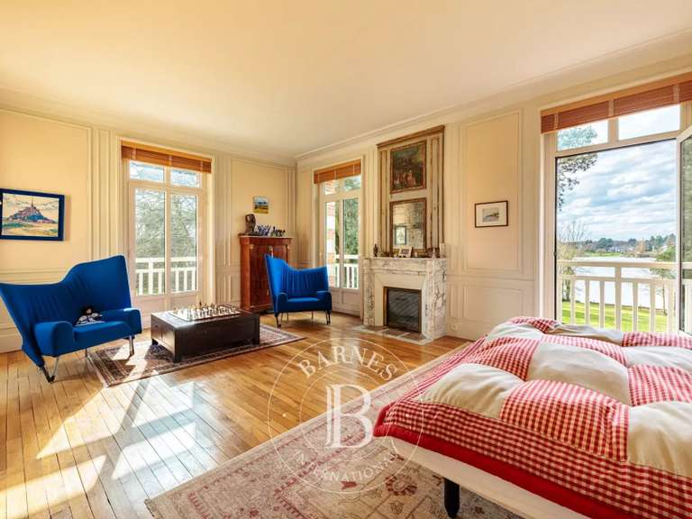 Maison Nantes - 1022m²