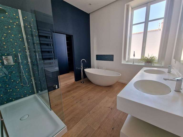 Maison Nantes - 7 chambres - 380m²