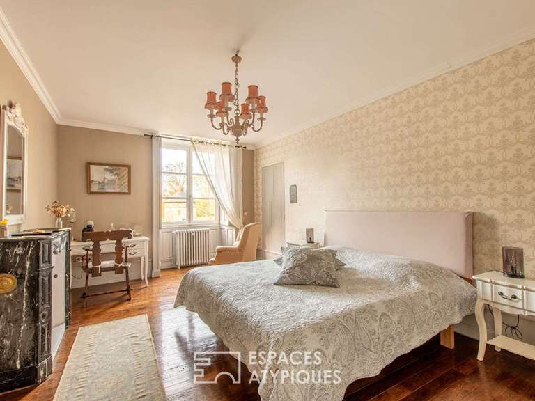 House Nantes - 11 bedrooms