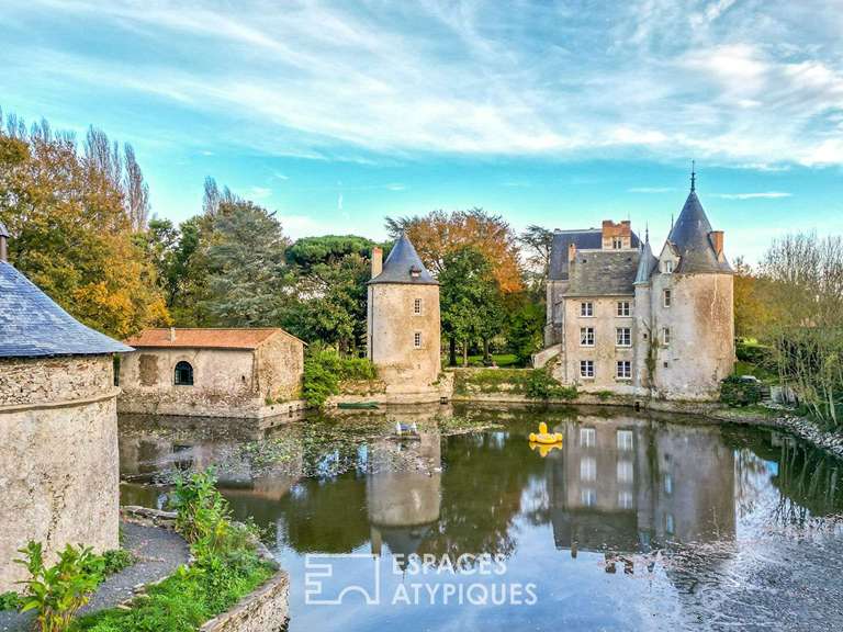 House Nantes - 11 bedrooms