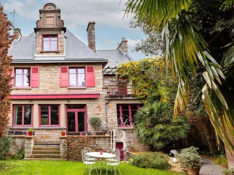 Maison Nantes - 5 chambres - 305m²