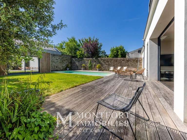 Maison Nantes - 5 chambres - 291m²