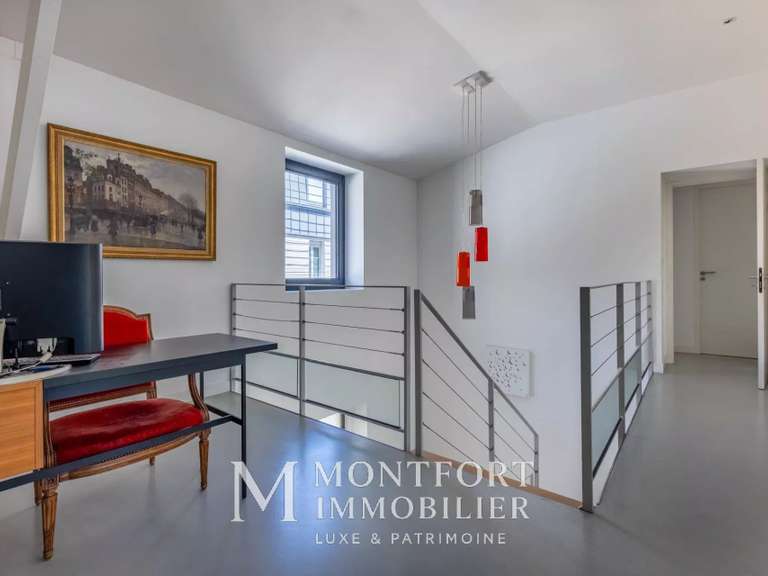 Maison Nantes - 5 chambres - 291m²