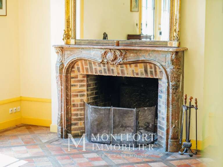 Maison Nantes - 10 chambres - 654m²