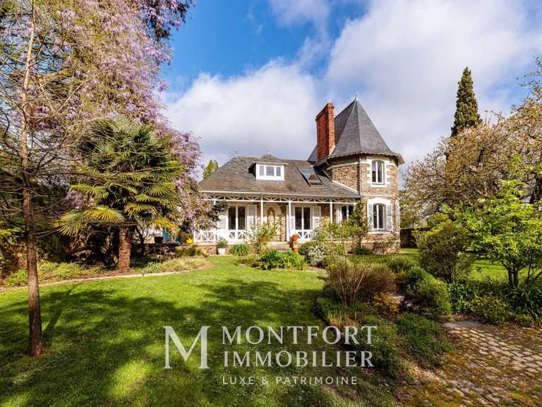 Maison Nantes - 4 chambres - 260m²