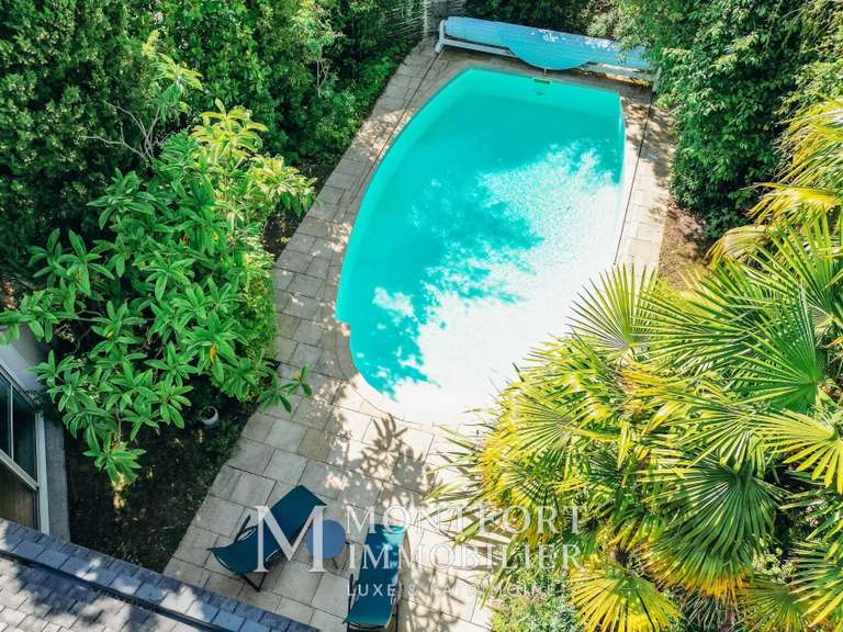 Maison Nantes - 7 chambres - 295m²