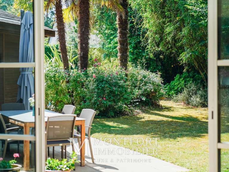 Maison Nantes - 7 chambres - 295m²