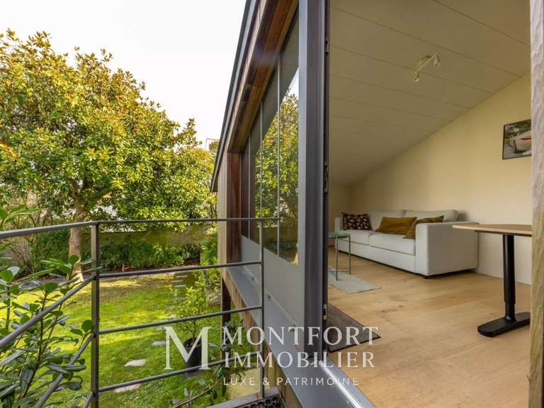 Maison Nantes - 6 chambres - 301m²