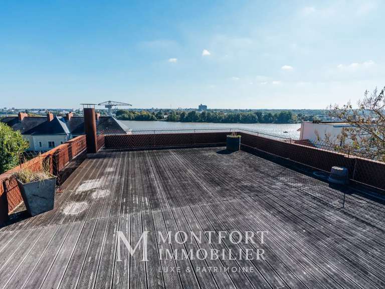 Maison Nantes - 4 chambres - 212m²