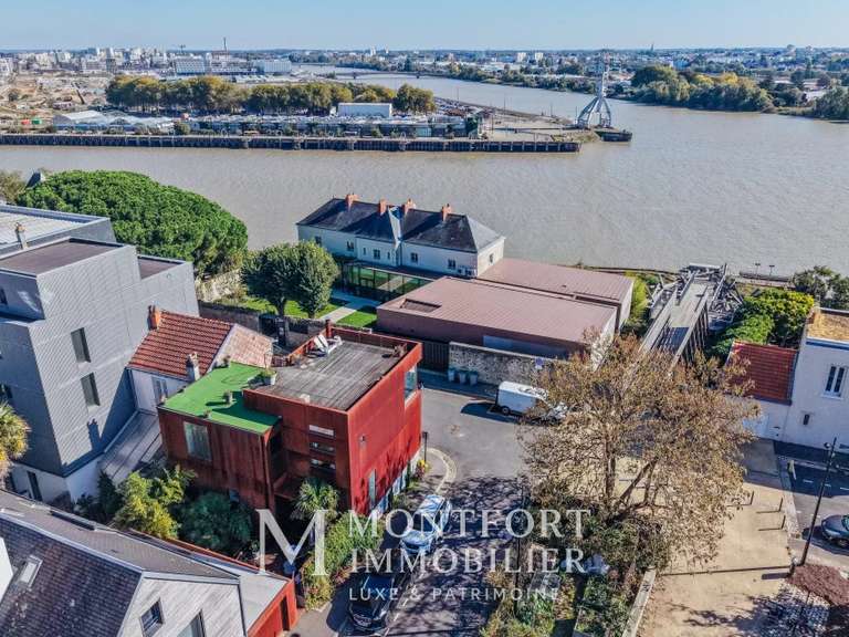 Maison Nantes - 4 chambres - 212m²