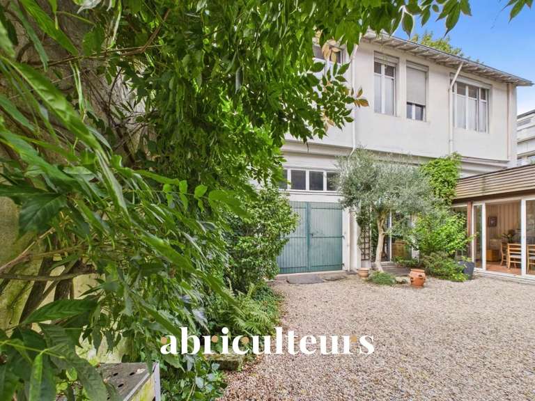 Maison Nantes - 6 chambres - 255m²