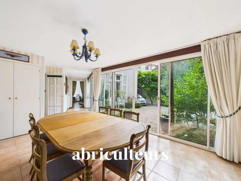 Maison Nantes - 6 chambres - 255m²