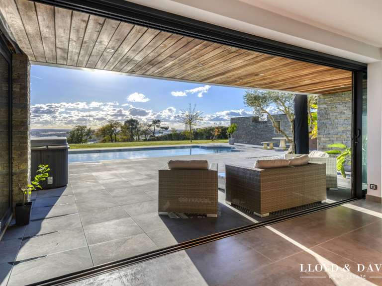 Maison Nantes - 4 chambres - 370m²