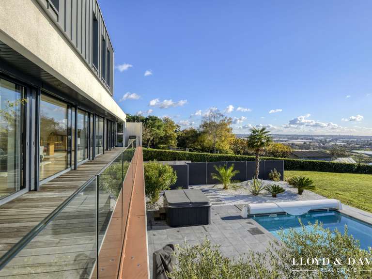 Maison Nantes - 4 chambres - 370m²