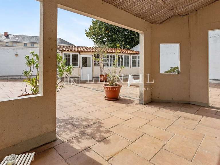 Maison Nantes - 7 chambres - 220m²