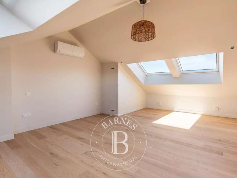 Maison Nantes - 5 chambres - 203m²