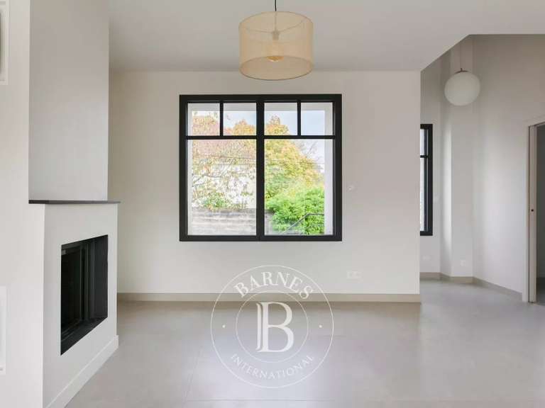 Maison Nantes - 5 chambres - 203m²