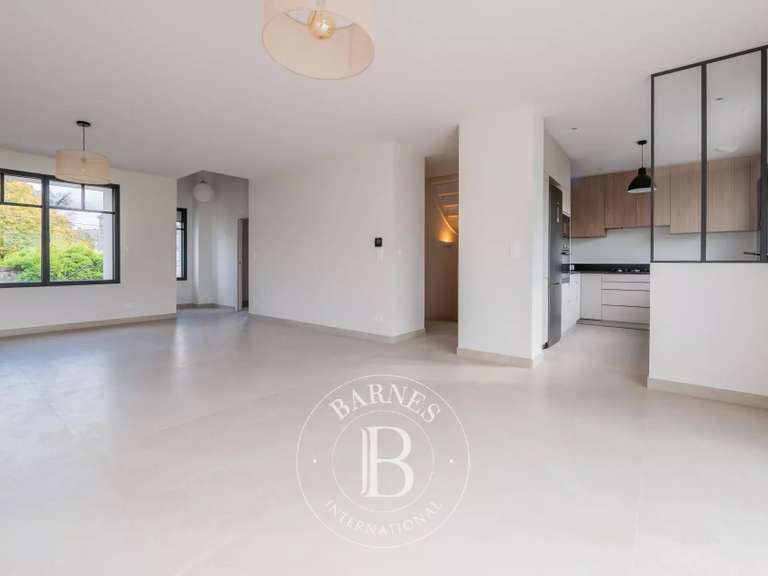 Maison Nantes - 5 chambres - 203m²
