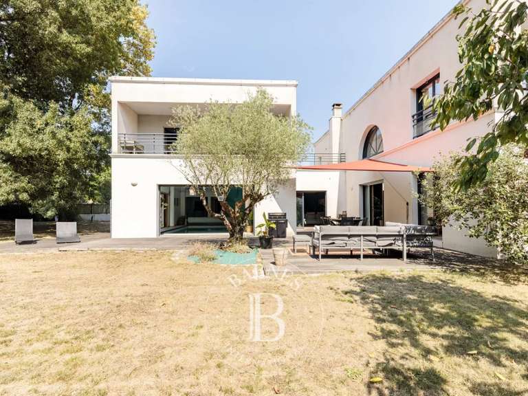 House Nantes - 6 bedrooms - 376m²