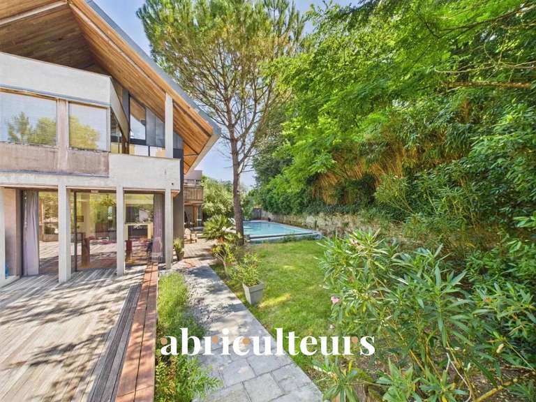 Maison Nantes - 5 chambres - 316m²