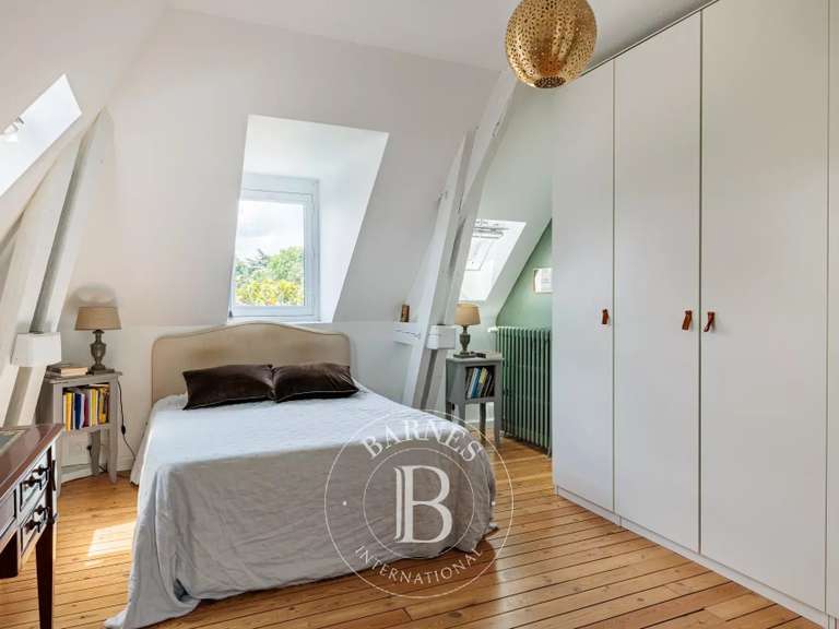 Maison Nantes - 9 chambres - 274m²