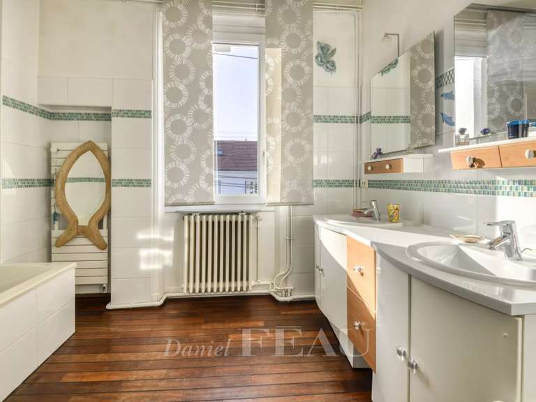 House Nantes - 5 bedrooms - 311m²