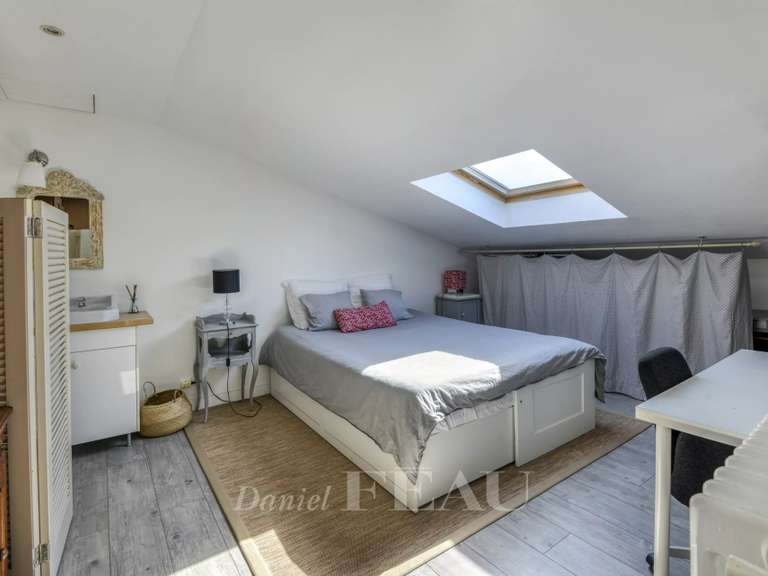 Maison Nantes - 7 chambres - 376m²