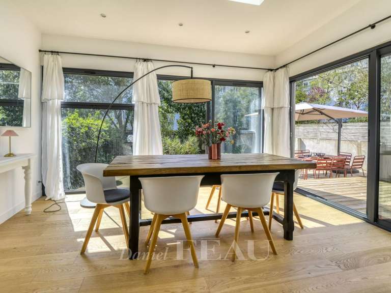 Maison Nantes - 7 chambres - 376m²