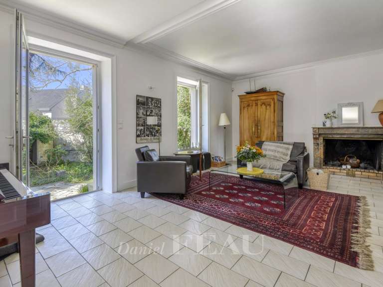 Maison Nantes - 6 chambres - 311m²