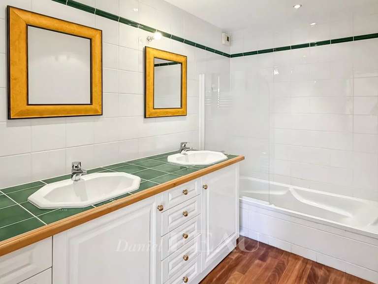 House Nantes - 4 bedrooms - 195m²