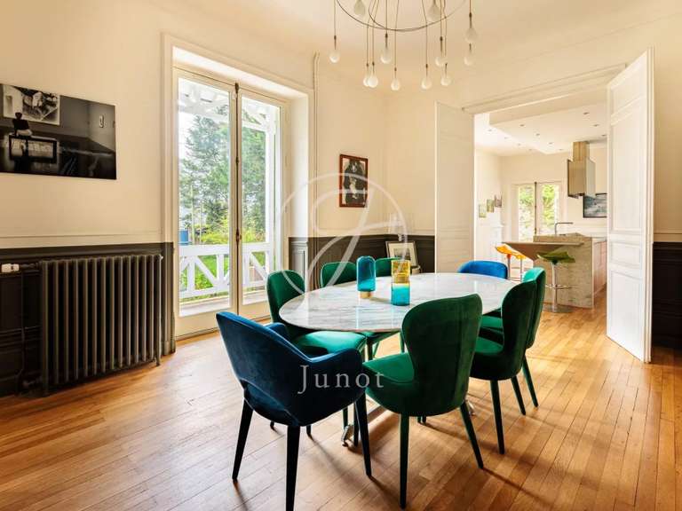 Maison Nantes - 4 chambres - 260m²