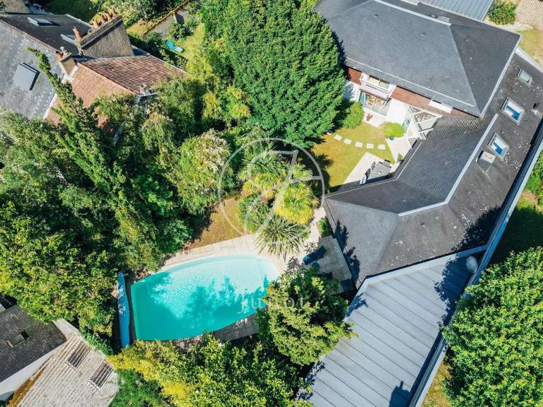 Maison Nantes - 7 chambres - 320m²