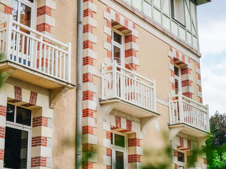 Maison Nantes - 7 chambres - 627m²