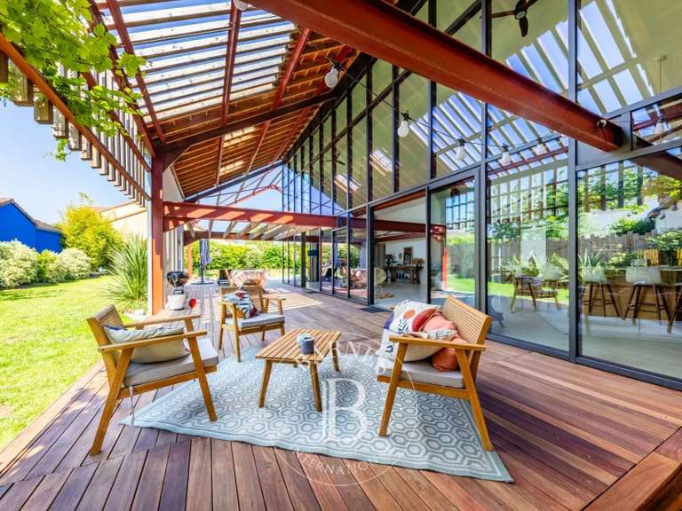 Maison Nantes - 6 chambres - 364m²