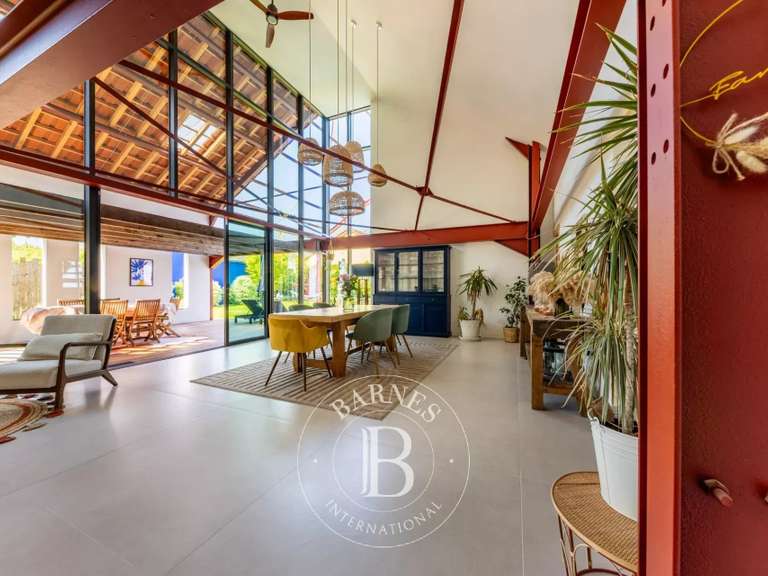 Maison Nantes - 6 chambres - 364m²