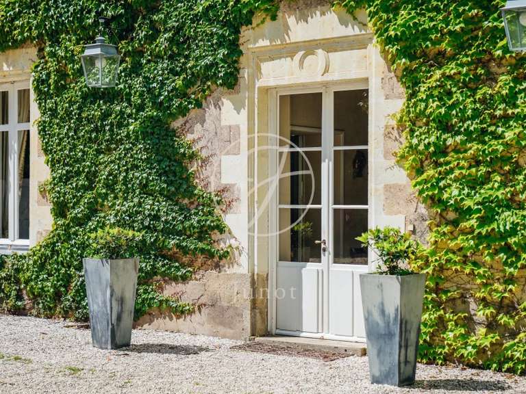 Maison Nantes - 5 chambres - 447m²