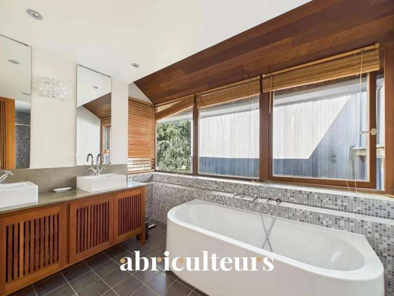 Maison Nantes - 5 chambres - 317m²