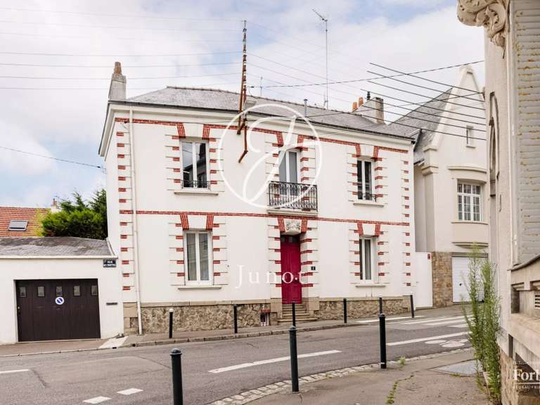 Maison Nantes - 4 chambres - 129m²