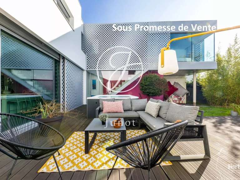 House Nantes - 5 bedrooms - 250m²