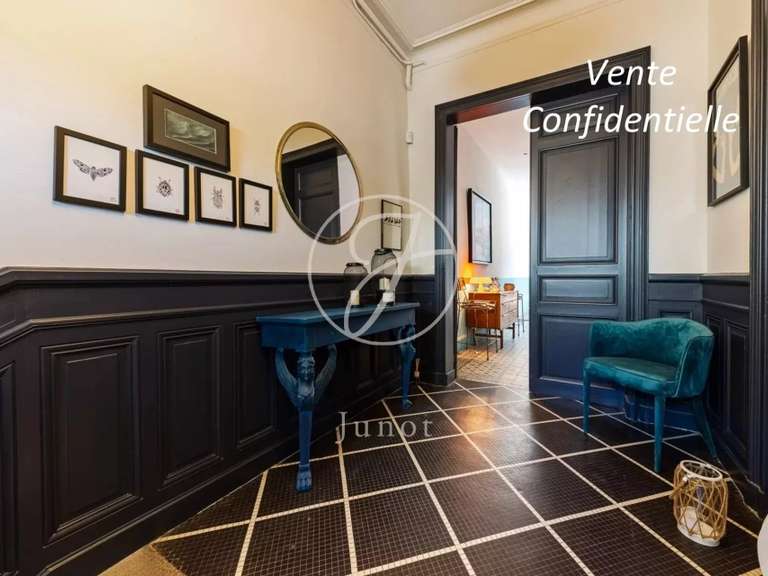 Maison Nantes - 5 chambres - 247m²