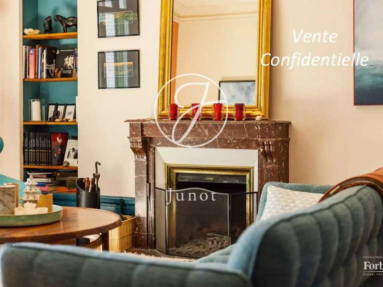 Maison Nantes - 5 chambres - 247m²