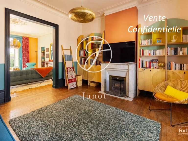 Maison Nantes - 5 chambres - 247m²