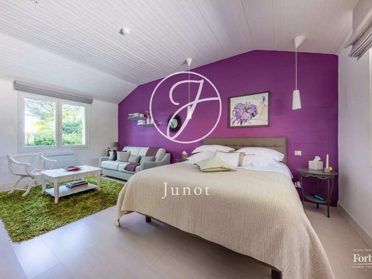 House Nantes - 4 bedrooms - 651m²