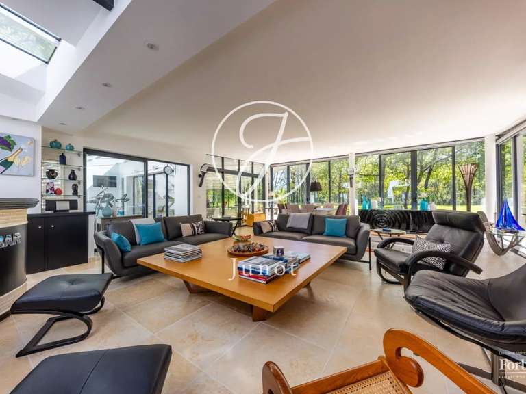 House Nantes - 4 bedrooms - 651m²