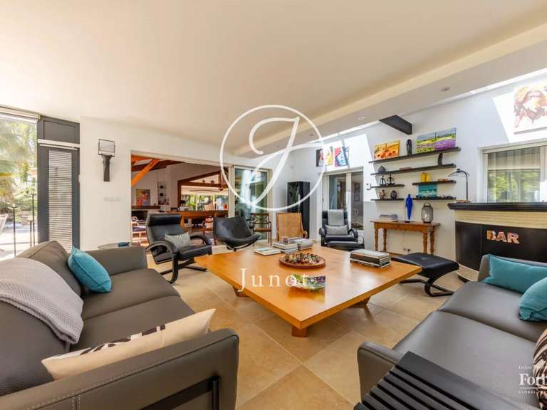 House Nantes - 4 bedrooms - 651m²