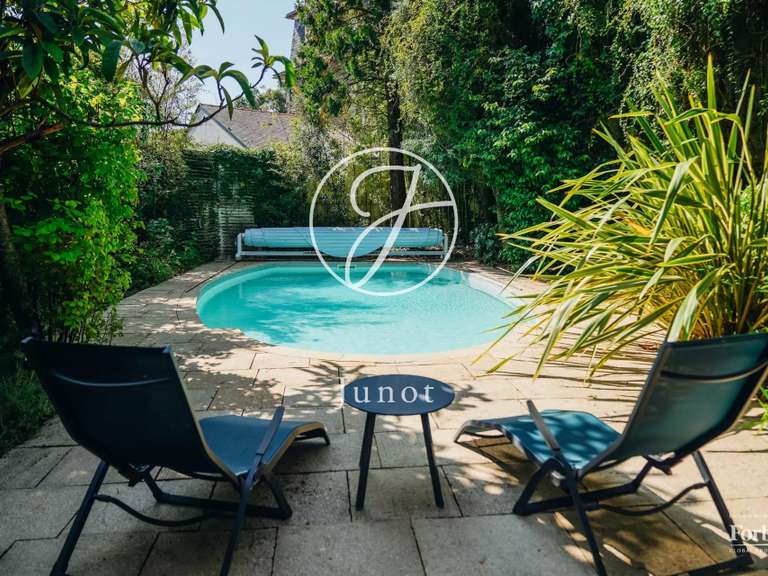 House Nantes - 7 bedrooms - 320m²