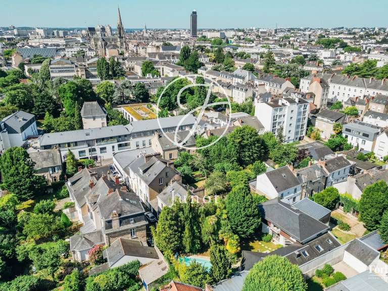 House Nantes - 7 bedrooms - 320m²