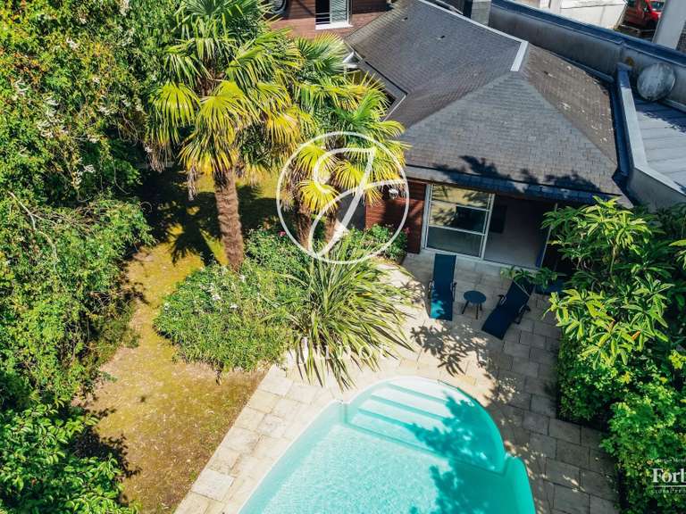 House Nantes - 7 bedrooms - 320m²