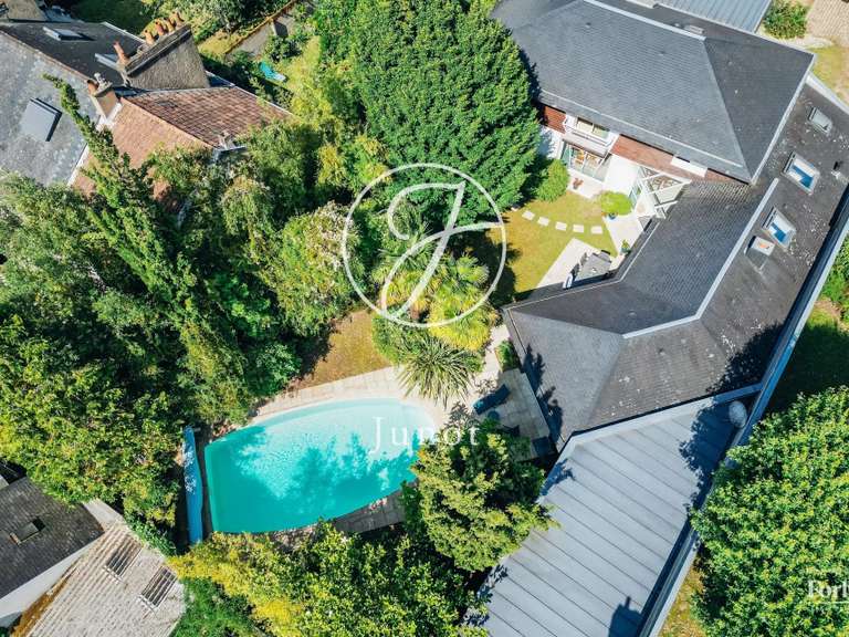 House Nantes - 7 bedrooms - 320m²